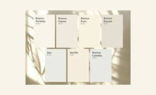 Blanco puro o blanco roto para el salón, ¿cuál elegir?