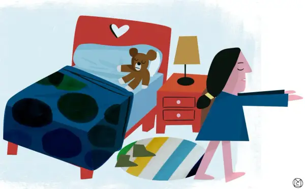 Una niña camina con los ojos cerrados, como si fuera sonámbula, mientras su osito duerme en la cama.